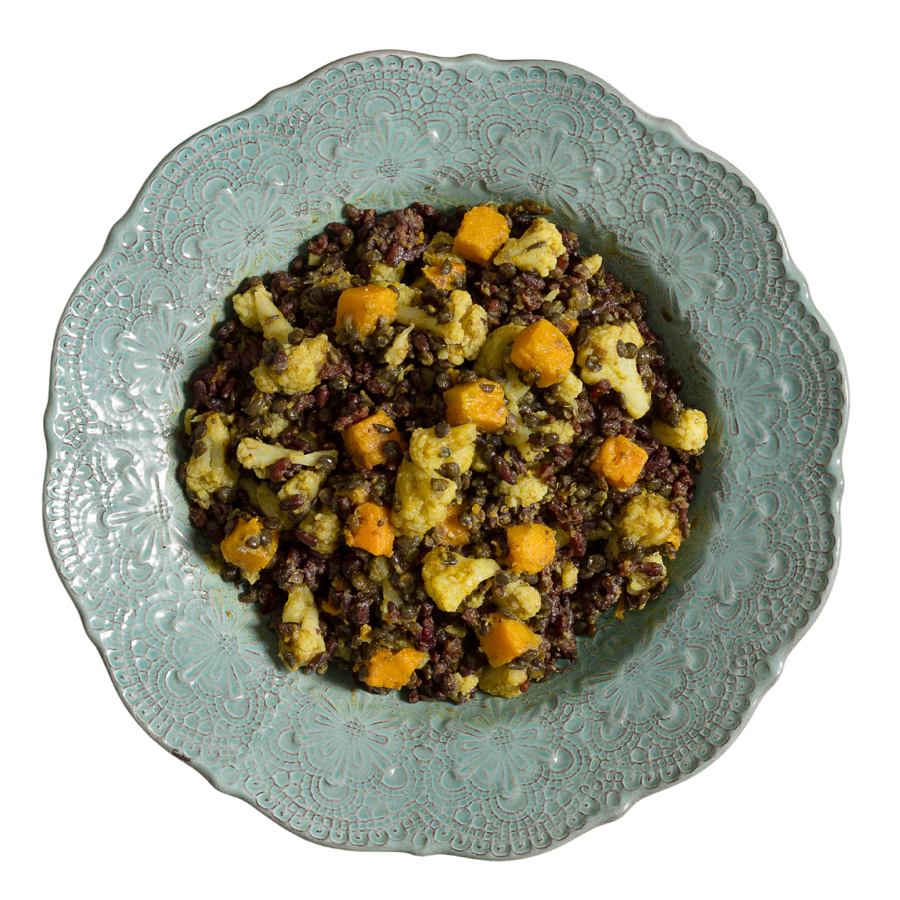 Curry di lenticchie nere con riso nero integrale